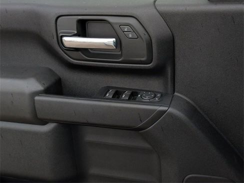 Used 2023 Chevrolet Silverado 2500 Custom w/ Custom Value Package image 19
