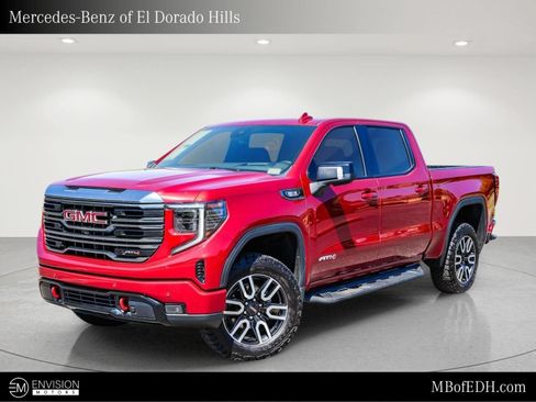 Used 2024 GMC Sierra 1500 AT4 w/ Technology Package AWD/4WD image 1