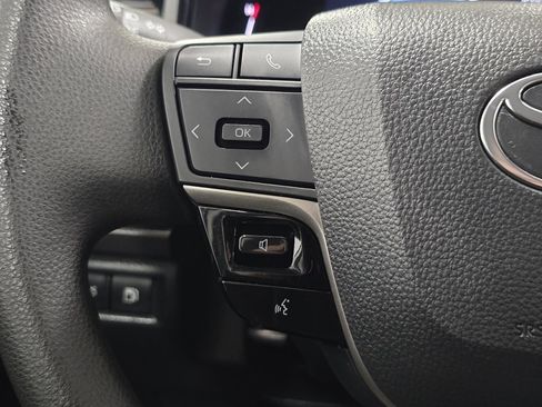 Certified 2025 Toyota Camry LE FWD image 31