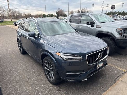 Used 2019 Volvo XC90 T6 Momentum w/ Advanced Package image 13