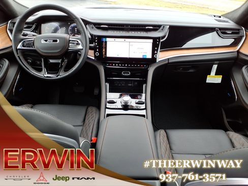 New 2026 Jeep Grand Cherokee Summit image 12