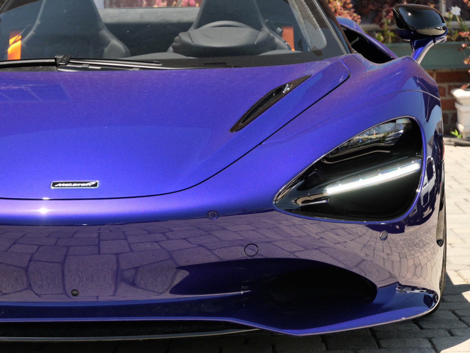 Used 2024 McLaren 750S Spider RWD image 6