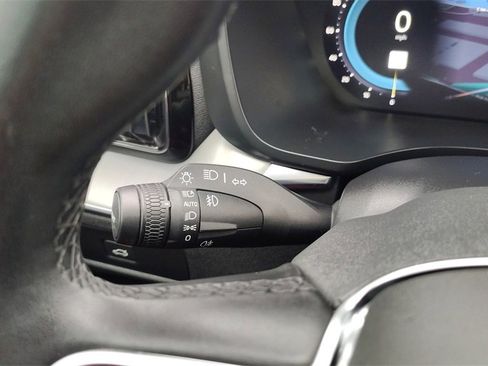 Certified 2023 Volvo XC60 B5 Core w/ Climate Package image 16