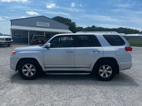 Used 2012 Toyota 4Runner SR5 RWD image 6