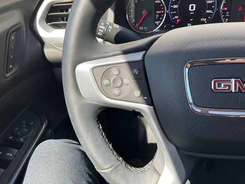 Used 2023 GMC Acadia SLT w/ Elevation Edition AWD/4WD image 5