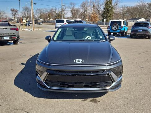 New 2026 Hyundai Sonata SEL image 3