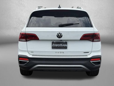 Used 2022 Volkswagen Taos SE AWD/4WD image 7