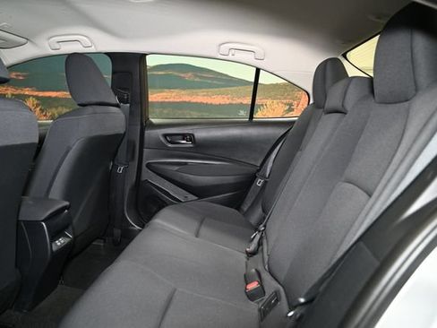 Used 2023 Toyota Corolla LE w/ Carpet Mat Package (TMS) FWD image 38
