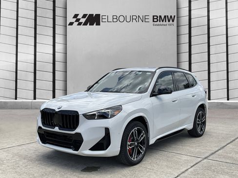 New 2026 BMW X1 xDrive28i w/ Technology Package AWD/4WD image 3