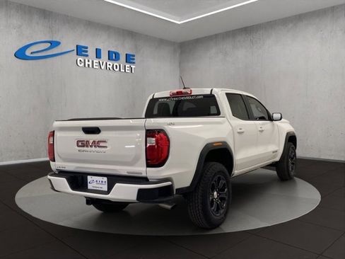 Used 2023 GMC Canyon Elevation image 3