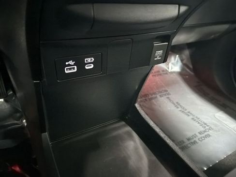 Used 2025 Honda Odyssey Sport-L image 29
