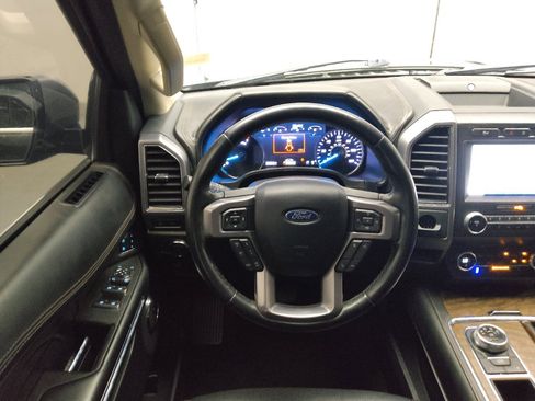 Used 2020 Ford Expedition Max Platinum RWD image 22