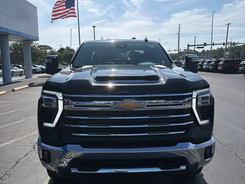 Used 2024 Chevrolet Silverado 2500 LTZ RWD image 8