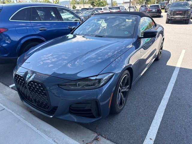 Used 2022 BMW M440i Convertible w/ Shadowloine Package RWD image 1
