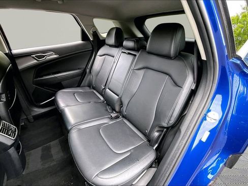Used 2024 Kia Sportage EX FWD image 16