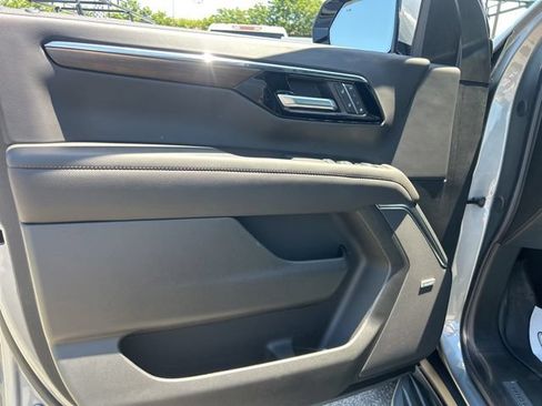 New 2026 Chevrolet Tahoe High Country w/ Sun And Tow Package AWD/4WD image 11