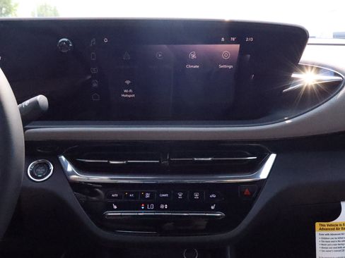 New 2025 Buick Envista Avenir image 14