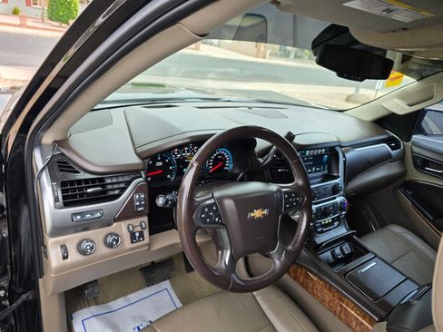 Used 2016 Chevrolet Suburban LTZ AWD/4WD image 19