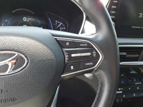 Used 2020 Hyundai Santa Fe Limited AWD/4WD image 17