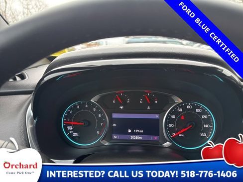 Used 2023 Chevrolet Traverse LT w/ Midnight/Sport Edition image 25