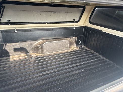 Used 2021 Toyota Tacoma SR image 10