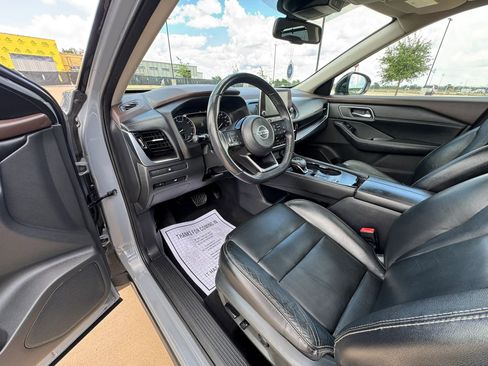 Used 2021 Nissan Rogue SL FWD image 21