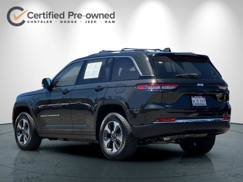 Used 2023 Jeep Grand Cherokee 4WD 4xe image 6