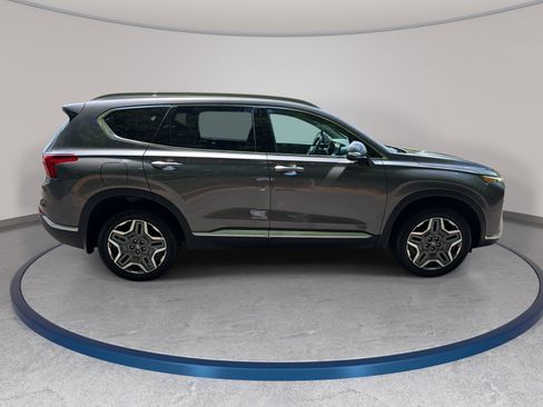 Used 2023 Hyundai Santa Fe Limited AWD/4WD image 4
