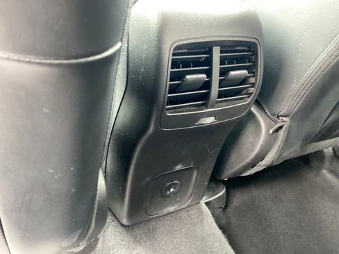 Used 2023 Ford Escape Platinum image 19