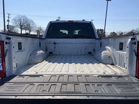 Used 2024 Ford F250 XLT image 10