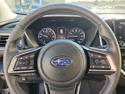 Certified 2025 Subaru Ascent Premium image 17