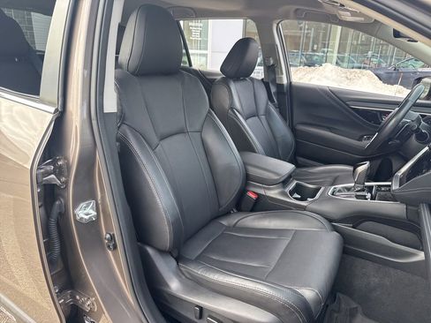 Used 2024 Subaru Outback Limited image 21