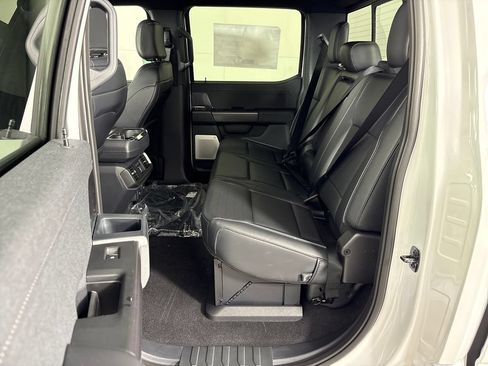 New 2026 Ford F150 Lariat w/ Equipment Group 502A High AWD/4WD image 32