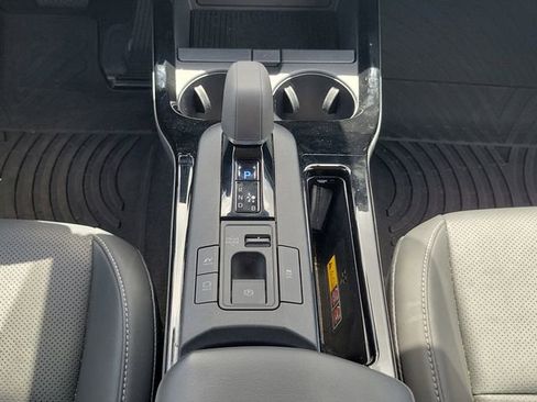 Used 2025 Toyota Prius Limited FWD image 15