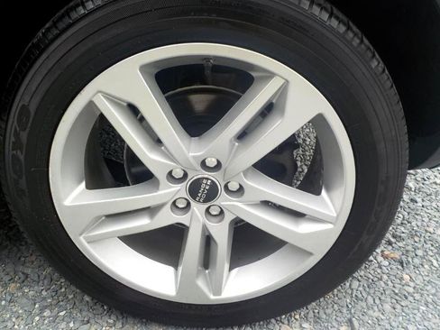 Used 2012 Land Rover Range Rover Evoque Dynamic w/ Dynamic Premium Pkg image 39