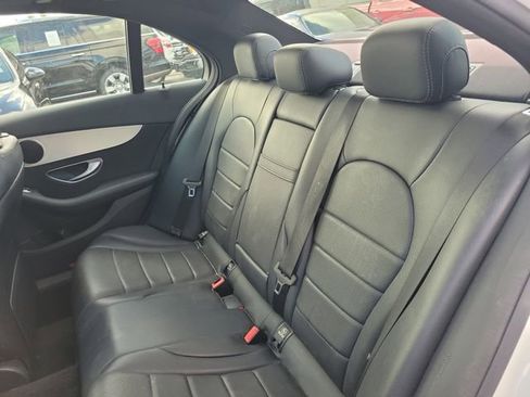 Used 2018 Mercedes-Benz C 300 Sedan image 8