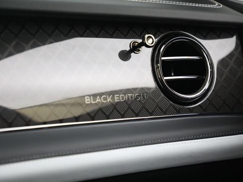 New 2025 Bentley Bentayga image 29