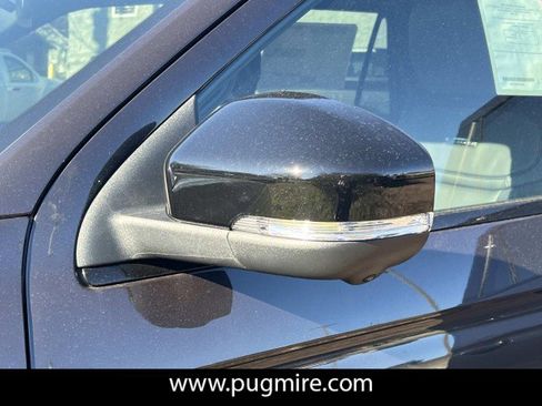 New 2026 Ford Expedition Platinum w/ Stealth Appearance Package image 12