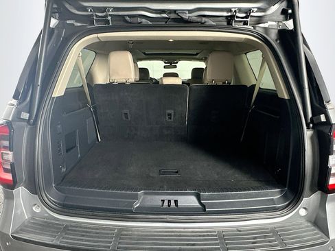 Used 2024 Ford Expedition Max Limited image 32