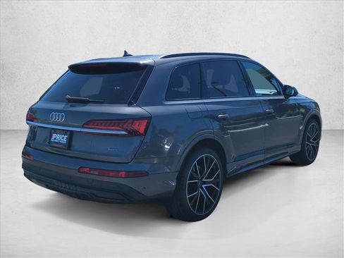 Used 2021 Audi Q7 3.0T Prestige image 5