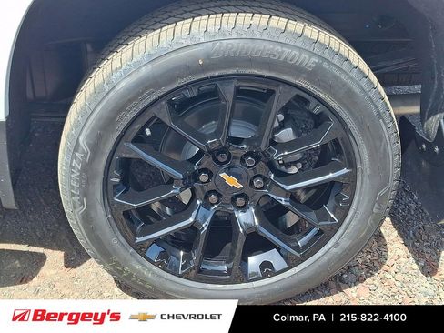 New 2026 Chevrolet Silverado 1500 High Country w/ High Country Premium Package AWD/4WD image 5