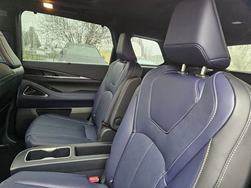 New 2026 INFINITI QX60 Sport image 22