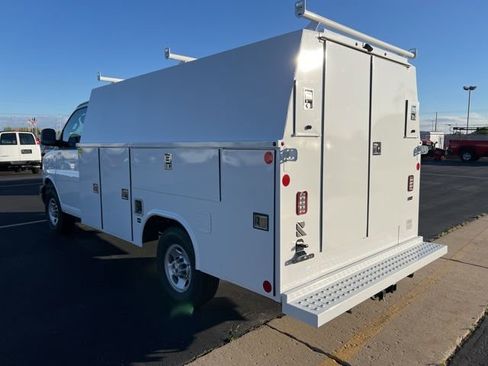 New 2025 Chevrolet Express 3500 3500 VAN 139 w/ Power Convenience Package image 5