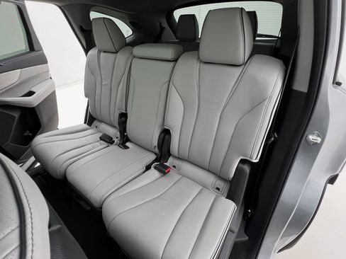 Used 2023 Acura MDX SH-AWD w/ Advance Package image 15