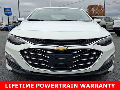 Used 2023 Chevrolet Malibu LT image 2