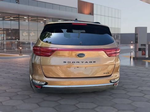Used 2021 Kia Sportage S w/ S AWD Premium Package image 10