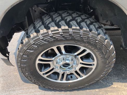 Used 2018 Ford F250 XL w/ Power Equipment Group AWD/4WD image 11
