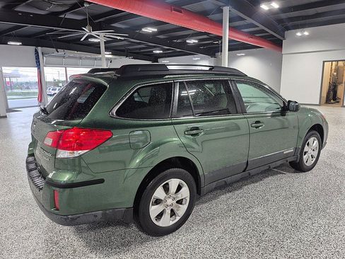 Used 2012 Subaru Outback 3.6R Premium AWD/4WD image 5
