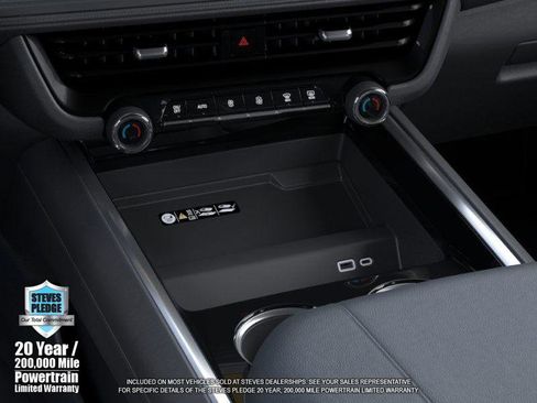 New 2026 Chevrolet Suburban LT image 23