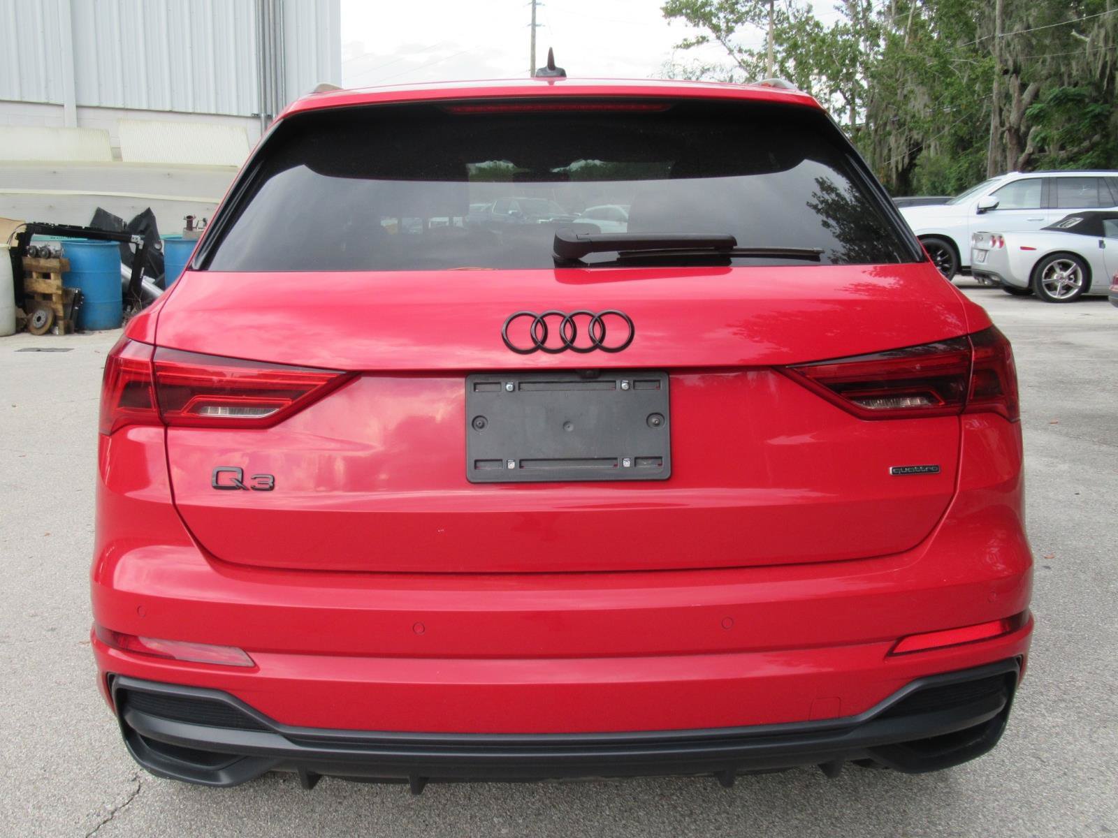 Used 2023 Audi Q3 2.0T Premium Plus w/ Premium Plus Package AWD/4WD image 6